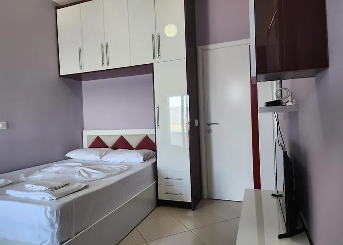 Merka 3* كساميل